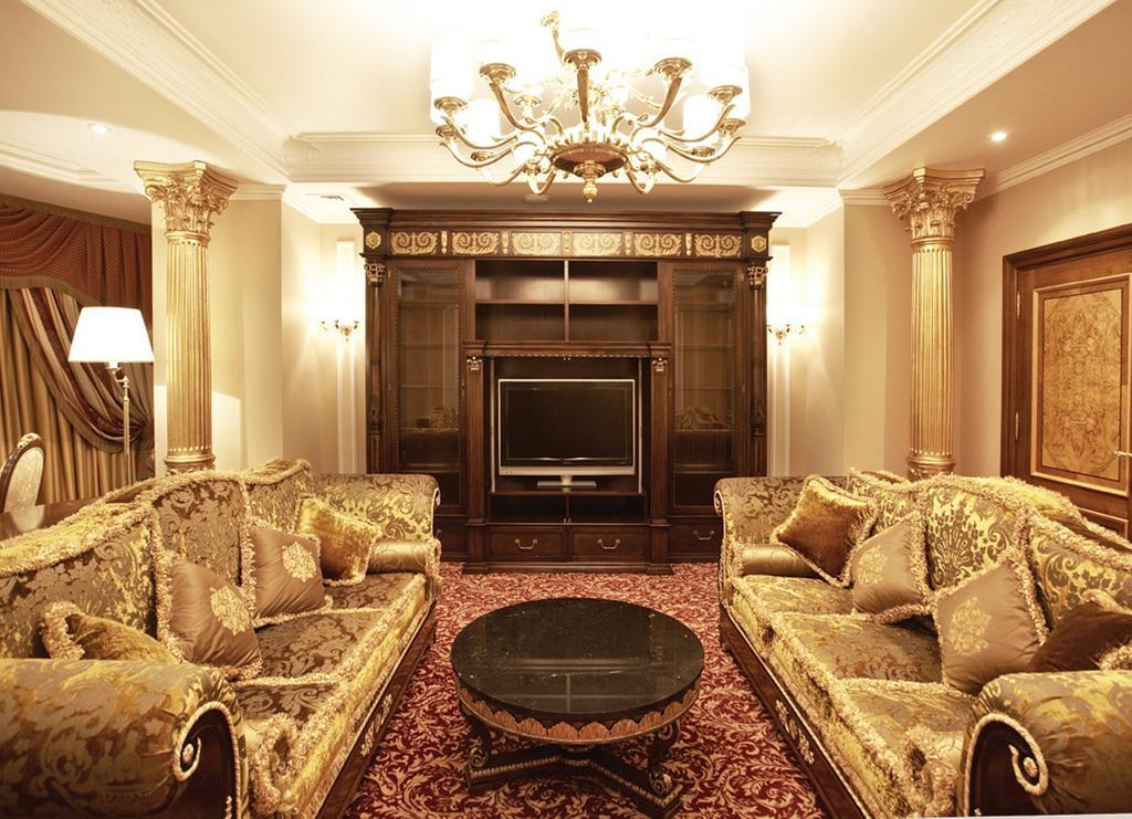 Nobil Luxury Boutique Hotel Chişinău Esterno foto