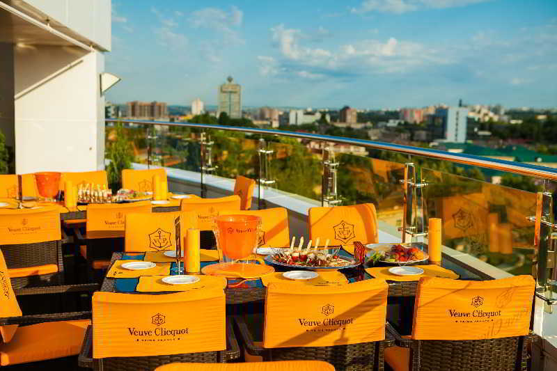 Nobil Luxury Boutique Hotel Chişinău Esterno foto